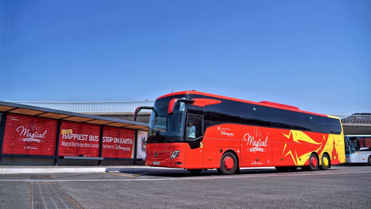 Lanzadera Magical Shuttle en el aeropuerto Paris-Orly hacia Disneyland® Paris